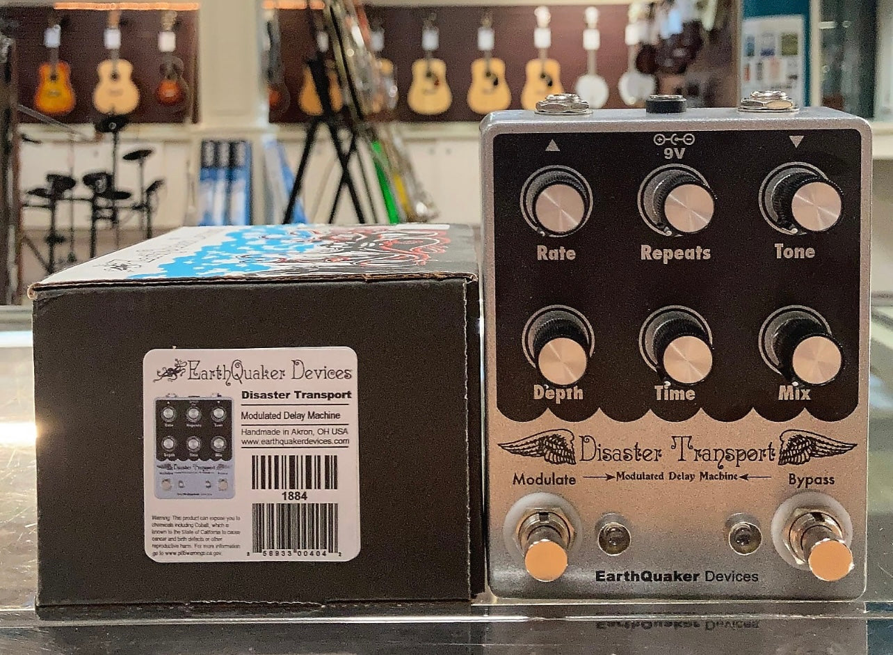 EarthQuaker Devices Disaster Transport Modulated Delay Machine