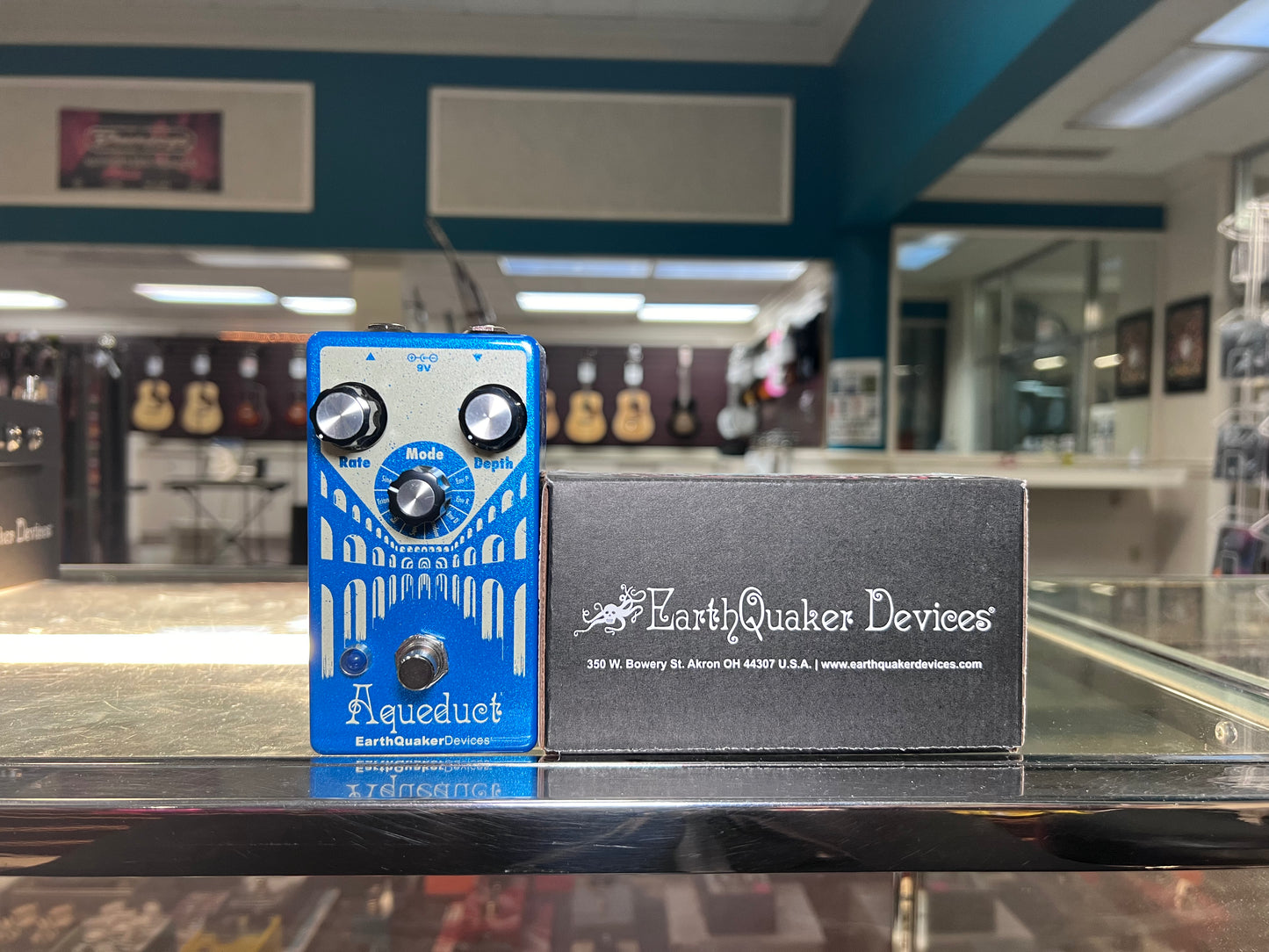 Earthquaker Devices Aqueduct