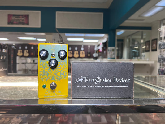 Earthquaker Devices Blumes