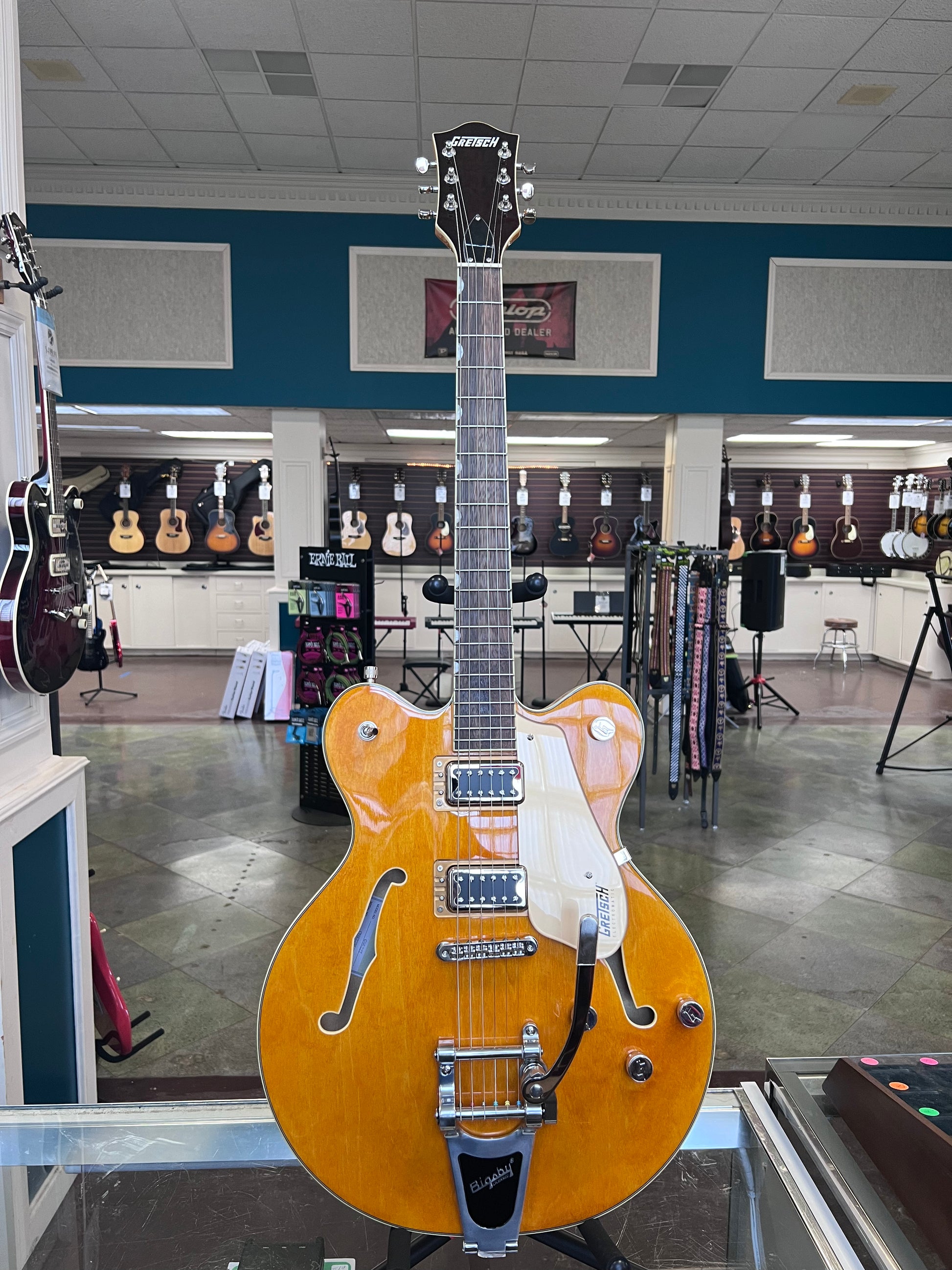 Gretsch G5622T Speyside Electromatic Center Block W/Bigsby – The Gretsch G5622T Speyside Electromatic Center Block W/Bigsby – The