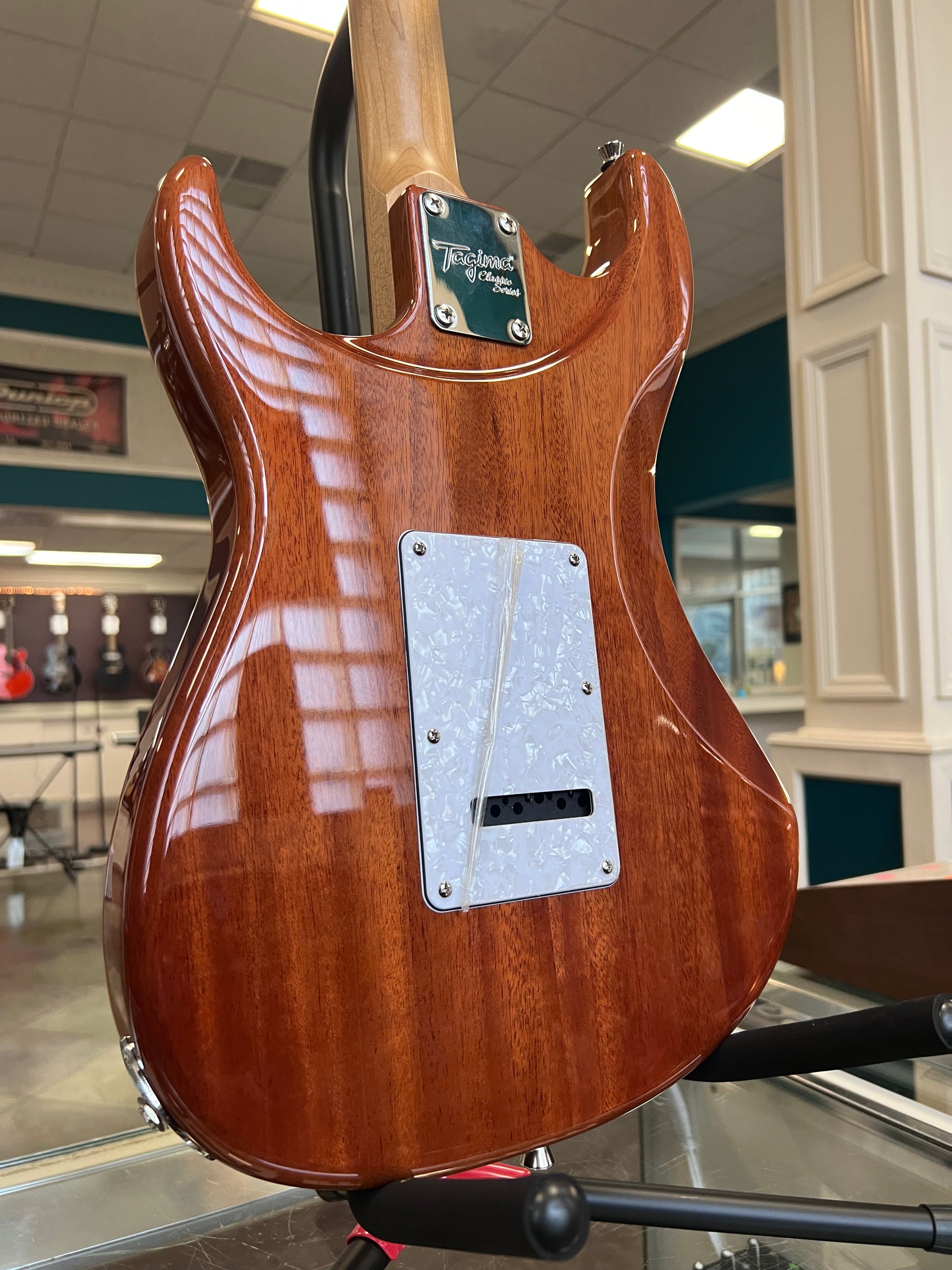 Tagima Stella DW Transparent Orange Wilkinson – The Guitar Vault Tagima Stella DW Transparent Orange Wilkinson – The Guitar Vault